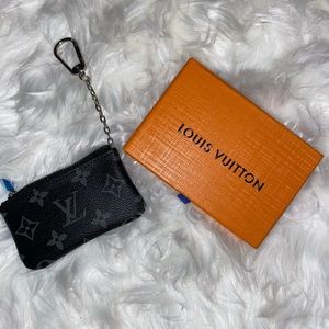 Louis Vuitton Men’s Key Pouch